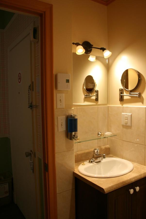 Auberge Presbytere Mont Lac-Vert Hebertville Bagian luar foto
