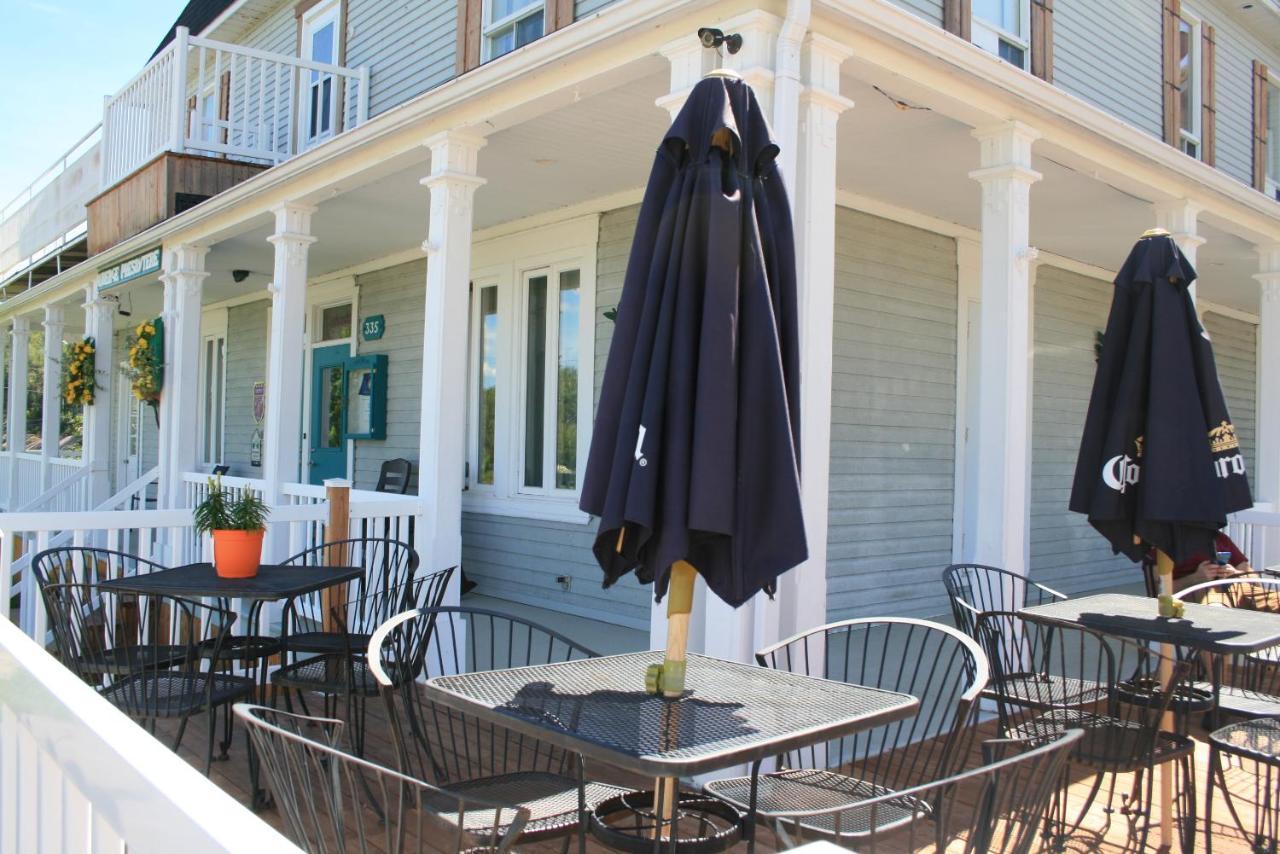 Auberge Presbytere Mont Lac-Vert Hebertville Bagian luar foto