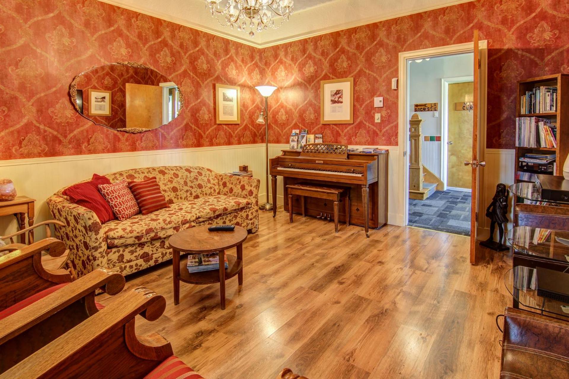 Auberge Presbytere Mont Lac-Vert Hebertville Bagian luar foto