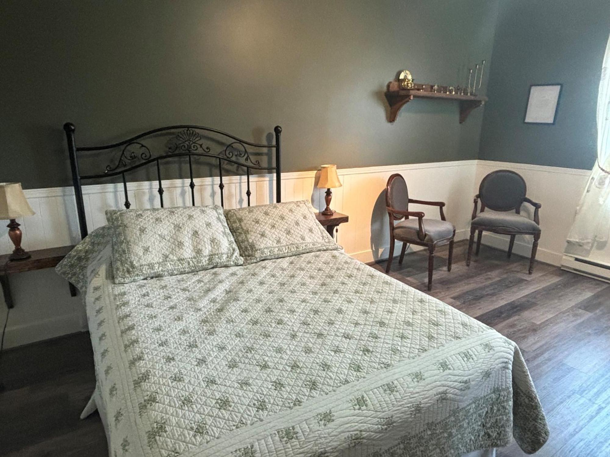 Auberge Presbytere Mont Lac-Vert Hebertville Bagian luar foto